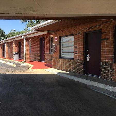 Best Value Inn Motel Sandusky Marianna Exteriér fotografie