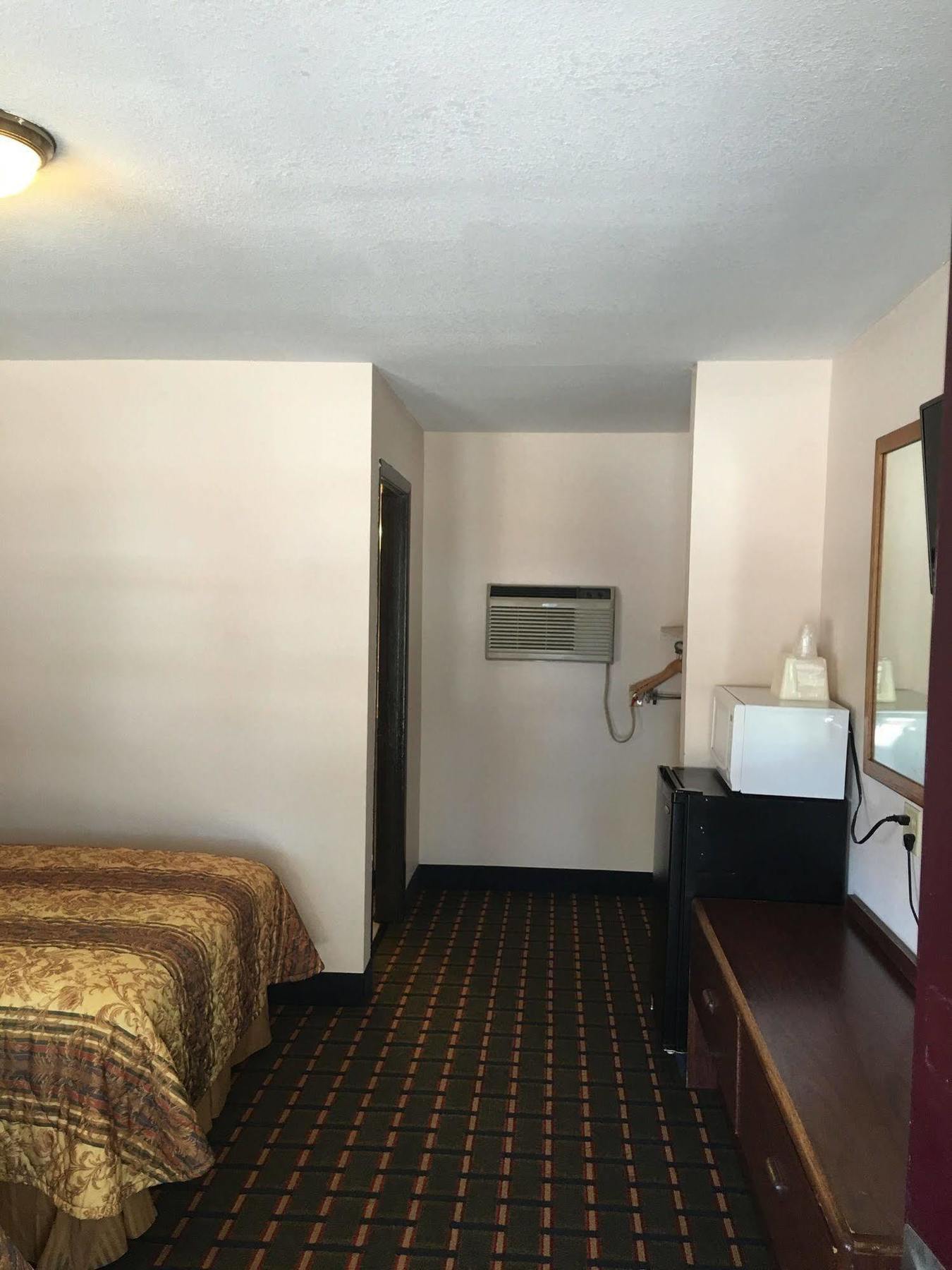 Best Value Inn Motel Sandusky Marianna Exteriér fotografie