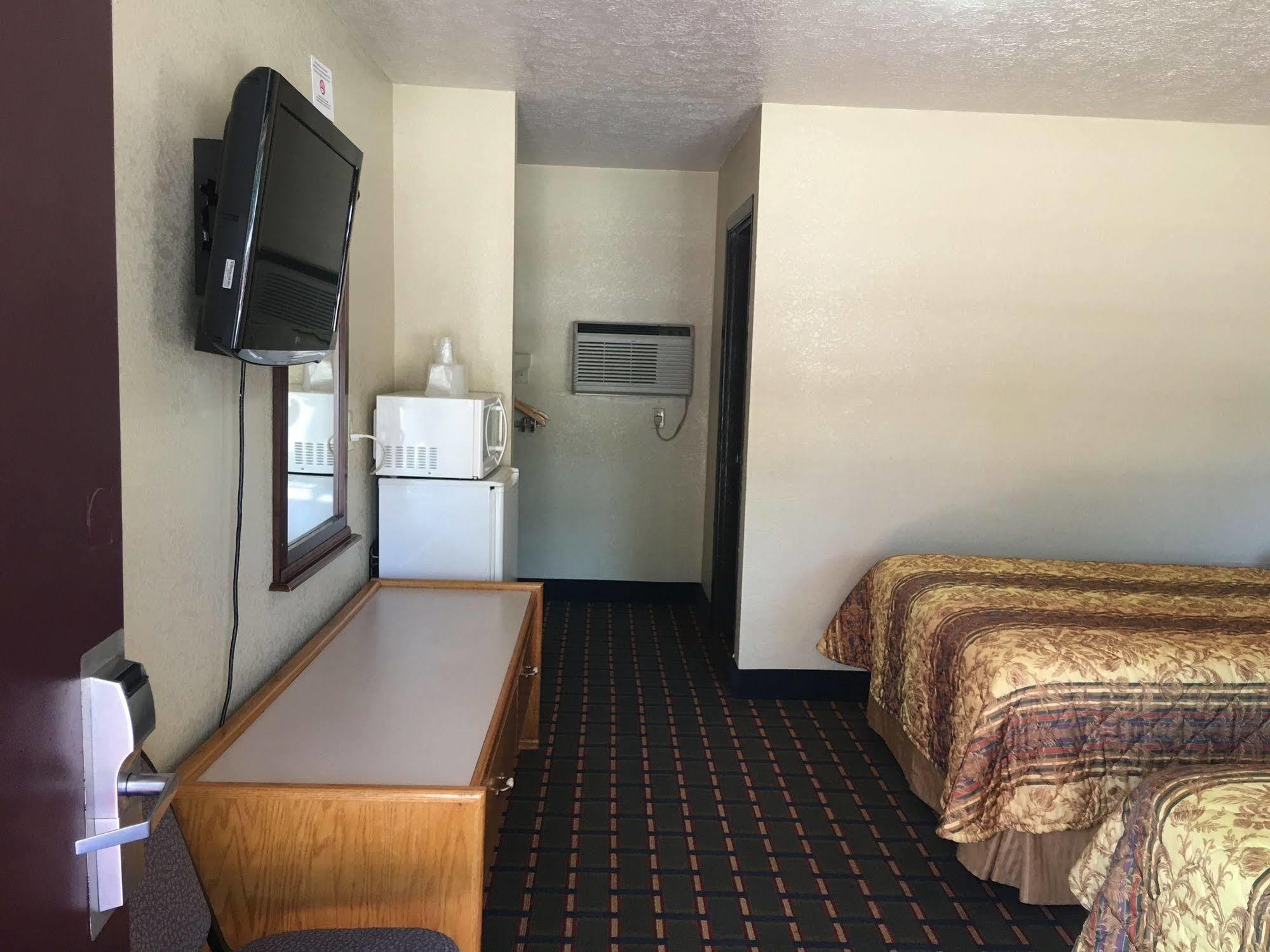 Best Value Inn Motel Sandusky Marianna Exteriér fotografie